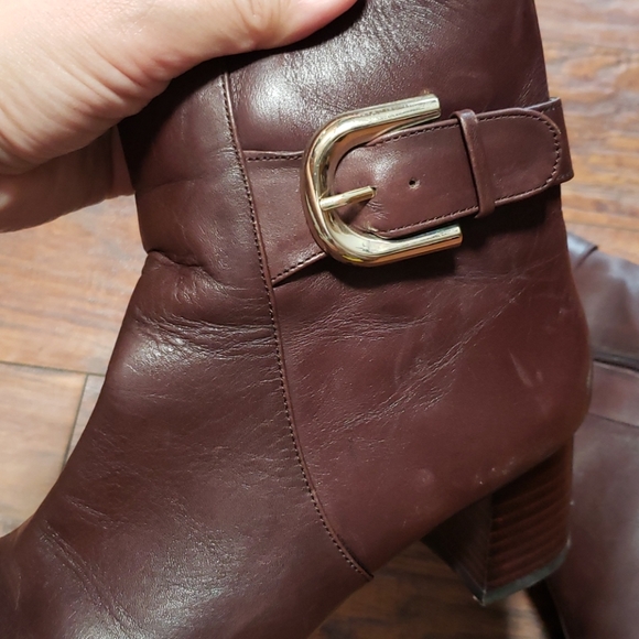 Nine West Brown Ankle Boots with Gold Buckle - Picture 7 of 13